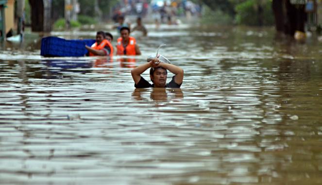 BPBD Kabupaten Limapuluh Kota tengah mendata kerugian akibat banjir yang melanda Kabupaten tersebut. Diperkirakan kerugian akibat banjir di Limapuluh Kota tersebut lebih dari Rp 1 Miliar. 