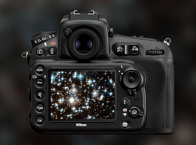 Nikon meluncurkan produk kamera DSLR terbarunya yaitu D810A pada hari selasa kemarin (10/2). Yang istimewa dari kamera ini adalah kemampuannya yang bisa memotret bintang serta galaksi.