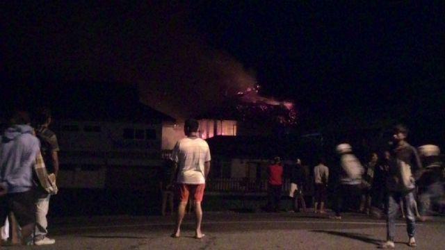 Kebakaran MTsN Ganting Padang Panjang | cyalucy /infosumbar