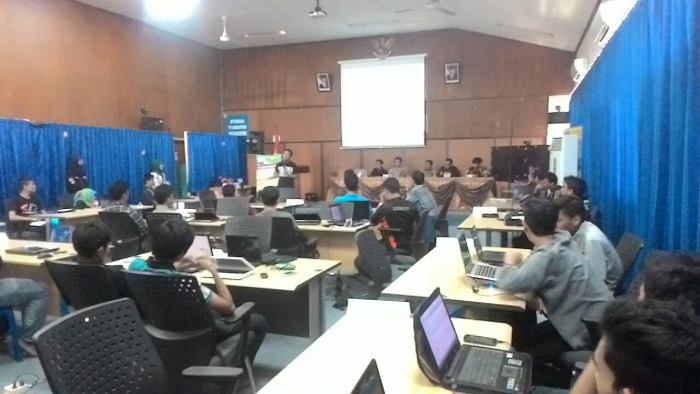 Pelaksaan Hackathon Sumbar 1.0 di Aula Politeknik Negeri Padang