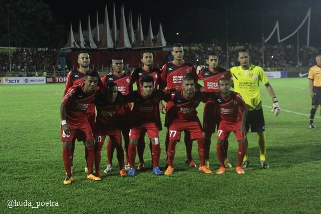 Semen Padang berhasil mengandaskan PSM Makasra, 2-1 pada laga perdana TSC 2016
