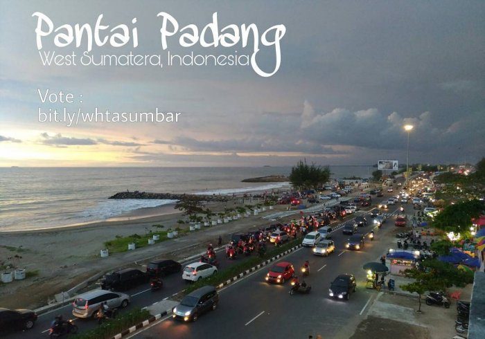 Pantai Padang - taken by @infoSumbar