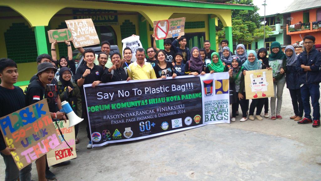 Forum Komunitas Hijau Kota Padang Sukses Kampanyekan #AsoyNdakRancak