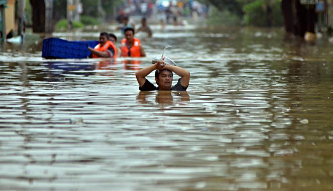 BPBD Kabupaten Limapuluh Kota tengah mendata kerugian akibat banjir yang melanda Kabupaten tersebut. Diperkirakan kerugian akibat banjir di Limapuluh Kota tersebut lebih dari Rp 1 Miliar.