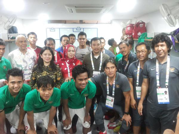 Ups.. ‘Nyelonong’ Masuk, Menpora dan Menko PMK Diusir