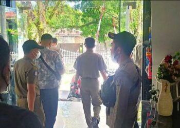 Campur Penyewa Pria dan Wanita, Pengelola Kos-kosan Ini Dipanggil PPNS Satpol PP Padang