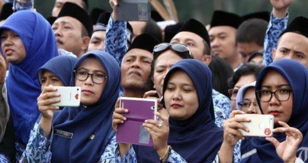 Pemprov Sumbar Instruksikan ASN Viralkan Program Daerah Lewat Medsos