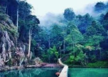 Pesona Objek Wisata Guguak Rang Pisang, Sumatera Barat