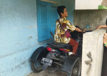 Sering Diremehkan Sebagai Penyandang Disabilitas, Tak Jadi Penghalang Firdaus Jadi Tukang Ojek