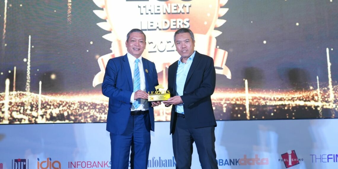 Sukses Jalankan Transformasi, BRI Raih 6 Penghargaan & Dirut Sunarso Dinobatkan Sebagai CEO of The Year 2023
