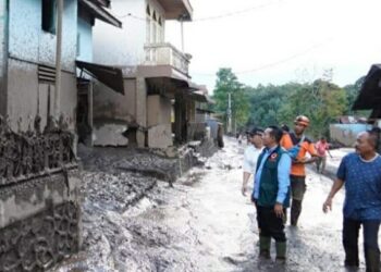Bupati Eka Putra Tinjau Sejumlah Titik Terdampak Galodo di Kabupaten Tanah Datar